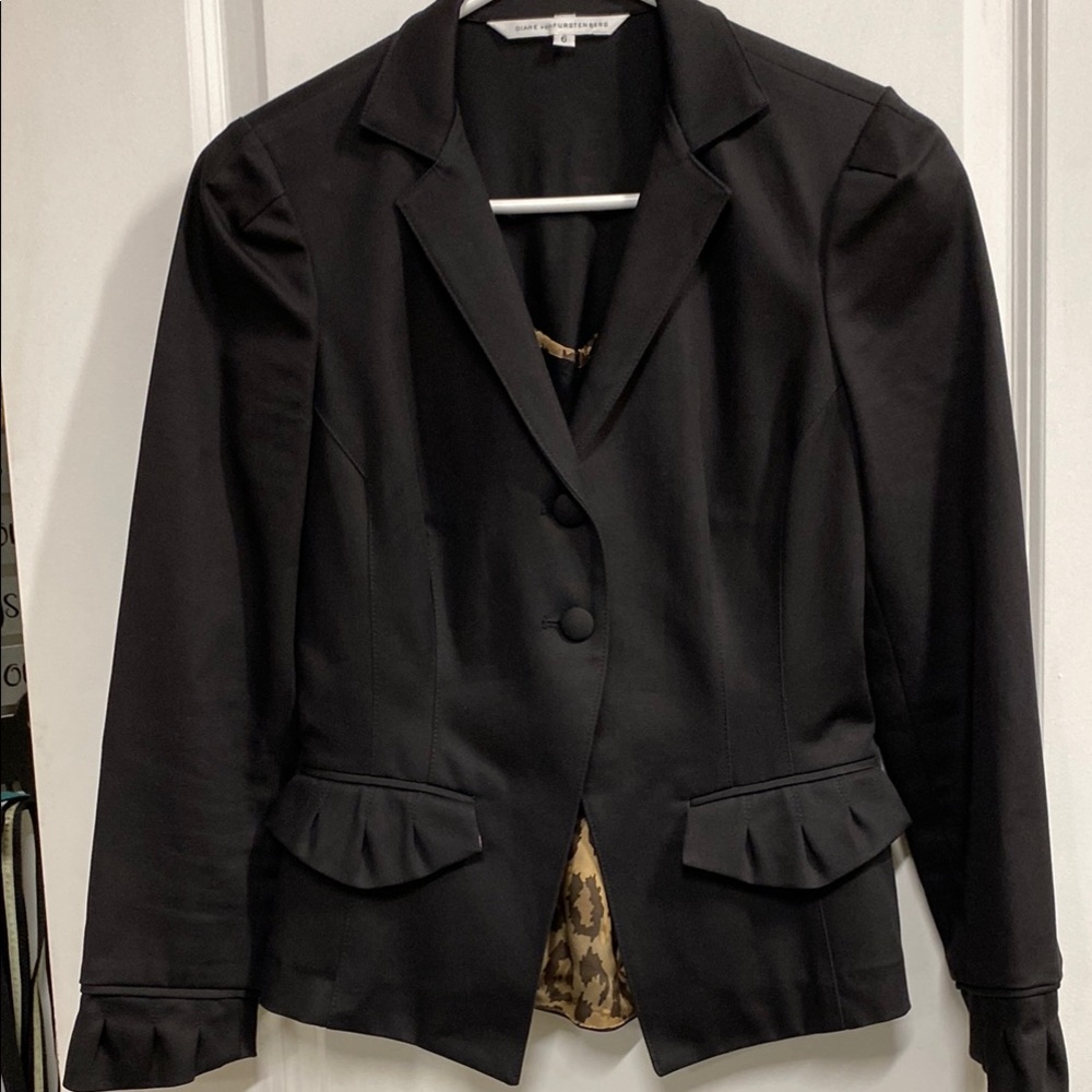 Diane Von Furstenberg Black silk blazer